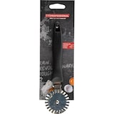 thumbnail of Roulette à pâtisserie cannelée 20,6 cm FM Professional Pâtisserie