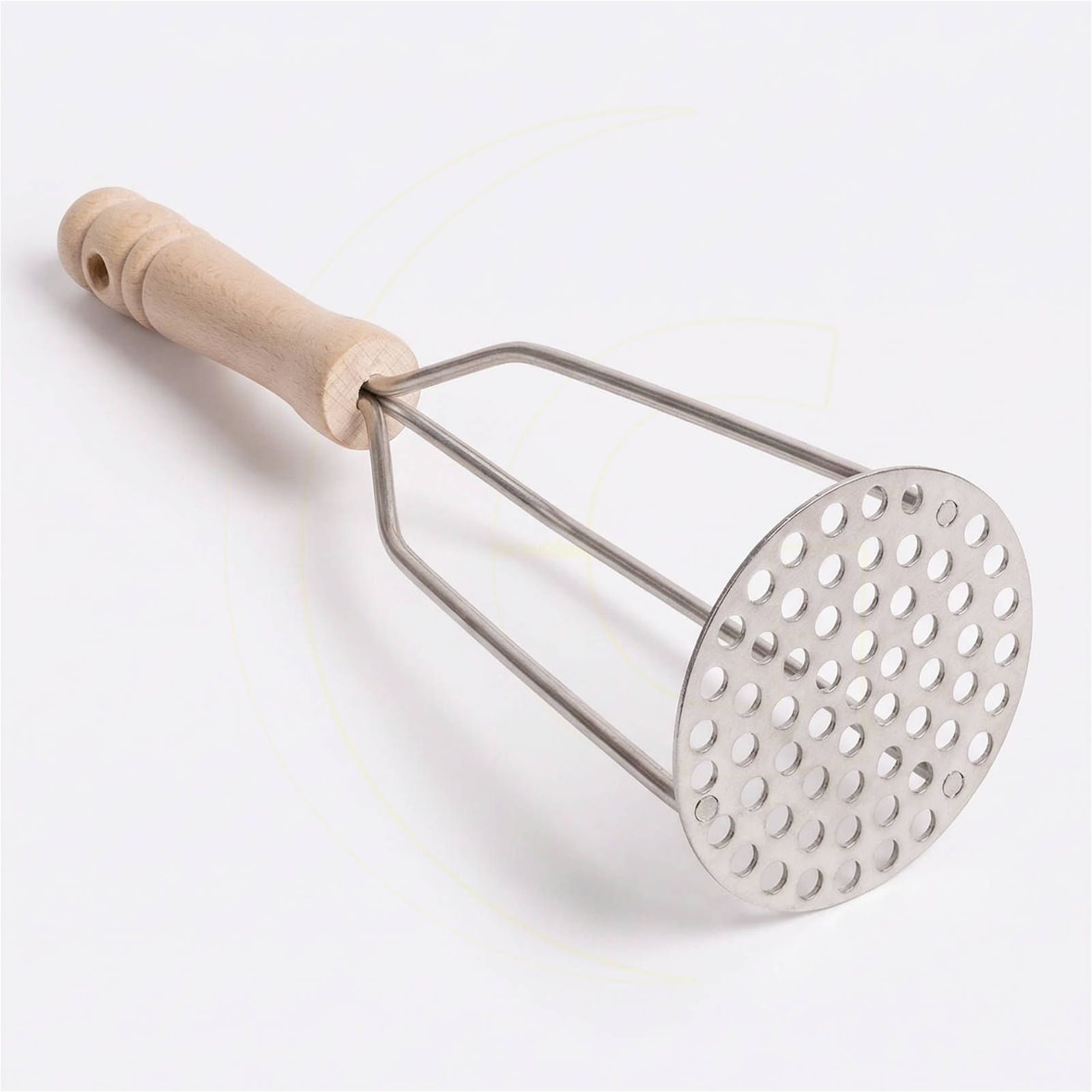 Kartoffelstampfer aus Buche mit Metallplatte für Kartoffelpüree