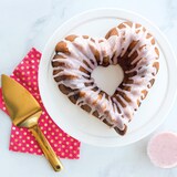 thumbnail of nordic ware - Stampo per dolci in alluminio pressofuso Bundt Elegant Heart