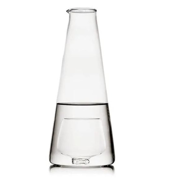Ichendorf - carafe d’eau avec verre - conçue par Bianca Scarfati & Fabiana Mastropaolo
