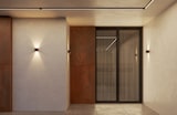 thumbnail of Lek SQ Quadratische LED Wandleuchte, 6,8W, Abstrahlwinkel 0-120°, 2700K, Mattschwarz, IP54, Innen- & Außenbereich, Qualität von Beneito & Faure