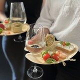 thumbnail of 100 Cater Plates Palmblatt Teller `pure` oval 23,5 cm x 18 cm x 1,3 cm