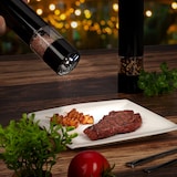 thumbnail of Relaxdays Salz und Pfeffermühle, 2er Set, Edelstahl, Keramikmahlwerk, elektrische Gewürzmühlen, mit LED-Licht, schwarz