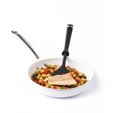 thumbnail of Mastrad stehender Silikonpfannenwender gelocht