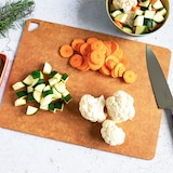 thumbnail of Planche à découper en cellulose compressée, 20.3cm