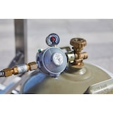 thumbnail of METRO Professional Gasheizstrahler GHP5000G, Edelstahl, Ø 76 x 218 cm, Kippschutz-Abschaltautomatik, Druckminderer, fahrbar, silber