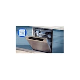 thumbnail of Mini hachoir Série 3000 plastique et acier inoxydable Noir 141 x 141 x 258 mm Philips