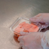 thumbnail of Barquettes avec couvercle attenant en PET 250 mL par 50