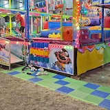 thumbnail of Pack 100 Losetas Reforzadas 33x33cm (Gris Claro) Suelo antihumedad zonas húmedas: garajes, talleres, lavaderos, piscinas