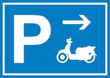 Parkplatz für Motorräder nach rechts.