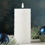 thumbnail of LED Kerze Twist Echtwachs gedrehte Stumpenkerze flackernd H: 17,5cm Timer weiß