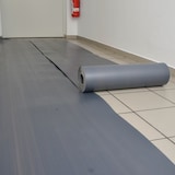 thumbnail of Abdeckpappe Milchtütenpapier grau 0,63 x 56 m schwere Qualität beidseitig PE beschichtet 300 g/m²