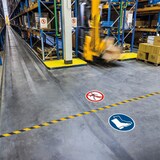 thumbnail of Durable Bodenmarkierung 43x0,4mm bl Fußgänger verboten