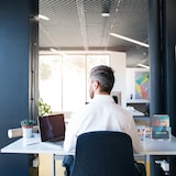 thumbnail of Relaxdays Flyer Aufsteller, Flyerständer DIN A5, Acryl, 1 Fach, zum Stellen & Hängen, Wandprospekthalter, transparent