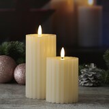 thumbnail of LED Kerze Liv Echtwachs gerillt geriffelt flackernd H:12cm Timer creme