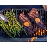 thumbnail of Lodge - Barbecue en fonte avec grille de cuisson  - Compact - Style Hibachi - Au charbon de bois - Fabriqué aux USA - 49x24x19cm