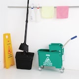 thumbnail of Secchio per mocio Jantex con pressa per mocio verde 20L