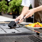 thumbnail of Tarrington House Spazzola con raschietto e spugna per barbecue 3 in 1, rame/acciaio inox/poliestere, 38 cm, nero