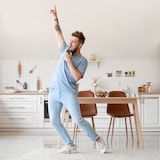 thumbnail of Relaxdays Bilderleiste, 80 cm breit, schmales Wandregal für Bilderrahmen, Bücher & Deko, MDF, Bilderregal Wand, weiß