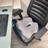 thumbnail of Zitkussen MEDISIT IV antislip en ademend schuim zwart hjh OFFICE