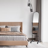 thumbnail of Specchio a figura intera Nane ovale nero