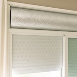 thumbnail of Painel isolante refletor concebido especificamente para caixas de estores (120x40 cm). Impede a entrada de calor e frio