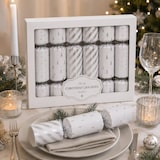 thumbnail of Set mit 6 luxuriösen Christmas Crackers Weiß/Silber – Festliche Weihnachtscracker – Weihnachtliche Tischdekoration – Zubehör für das Weihnachtsessen