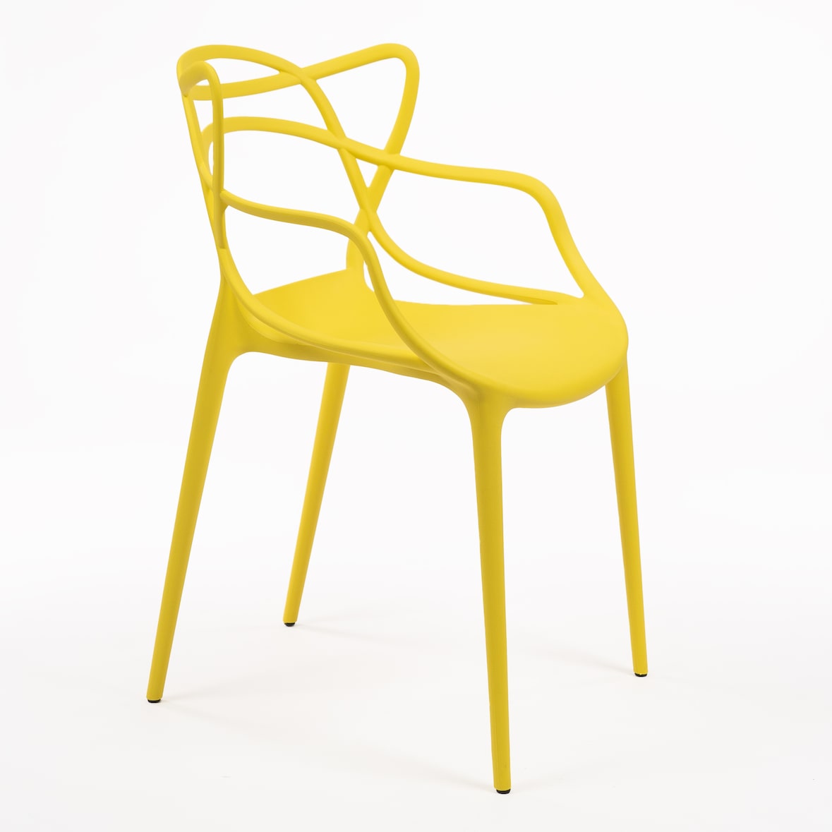 Gelber Stuhl im italienischen Design von Thonet, 55 x 47 x 84 cm