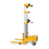 thumbnail of Materiallift AML181G mit Gegengewicht 181 kg Tragkraft 2500 mm Hubhöhe