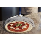 thumbnail of Pelle à pizza rectangulaire perforée en aluminium 33 x 33 cm | Manche 60 cm
