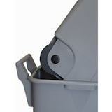 thumbnail of Conteneur à déchets de recyclage fermé 110 litres. Couleur noire.