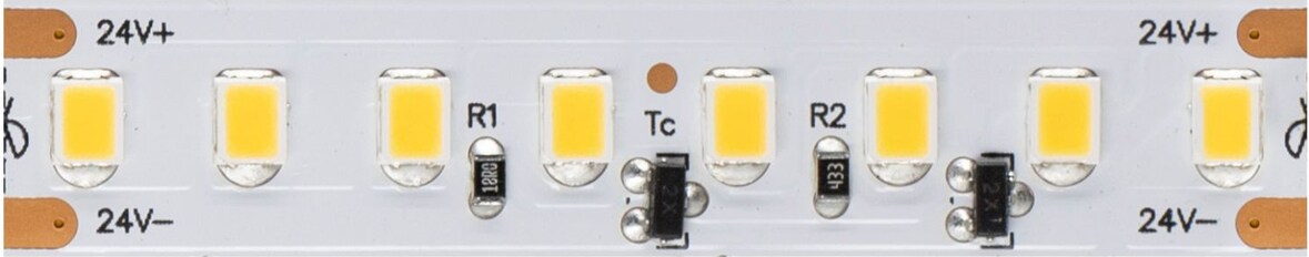 Beneito & Faure FINE 5m LED-Streifen, 3000K Warmweiß, IP65 Schutz für Innen & Außen, hohe professionelle Lichtausbeute, von Beneito & Faure.