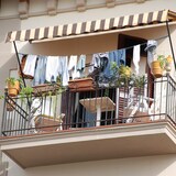 thumbnail of Relaxdays Wäscheleine 4er Set, insg. 120 m, Wäscheseil mit Stahlkern, extra stark, drinnen & draußen, Wäscheschnur, blau