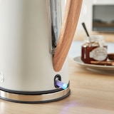 thumbnail of SWAN SK14610WHTNEU Chaleira Eléctrica Ultra-fast, Jarro Elétrico,  sem Fios, Design Moderno, 1,7 L, Cabo de Efeito Madeira, Branco, 2000W