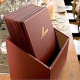 thumbnail of Securit® Doos met 20 Menuhoezen A4 'Classic' - Bordeaux - Kunstleer - 4 zijden