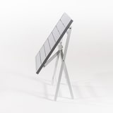 thumbnail of Mesa quadrada dobrável para exterior em alumínio cor branco e cinza. Dimensões: 70x70x71 cm