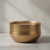 thumbnail of Orientalischer Couchtisch `Aniene`: Hammerschlag-Struktur, Aluminium, hohl, 40 kg Belastung, goldfarben lackiert. Gold, 60x60x35 cm | Kadima Design