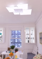 thumbnail of Toplight Rechteckige Deckenleuchte Upgrade 4 Lichter mit GX53 Fassung, silberne und weiße Farbstruktur, modernes Design 91x86x15cm