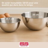thumbnail of Set pâtisserie avec moule à 12 muffins revêtu cire de carnauba, 2 bols à mixer, verre mesureur et spatule Zenker