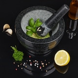 thumbnail of Relaxdays XXL Granit Mörser mit Stößel, robust, langlebig, Gewürze, Kräuter, Steinmörser, 5,6 kg, Ø 20 cm, 1l, schwarz