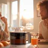 thumbnail of Exprimidor de Vaso Blanco 40W | UNIVERSALBLUE