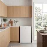 thumbnail of VOK Congelador Vertical Una Puerta de 63 L - Alto 82,5 Cm, Puerta reversible, Blanco