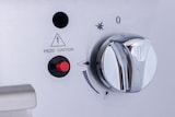 thumbnail of METRO PROFESSIONAL Gasbakplaat GGG2700-V2, roestvrij staal, 80 x 70 x 54.7 cm, piëzo-ontsteking, zilver