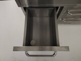 thumbnail of METRO Professional Barbecue a gas 4 bruciatori, ripiani laterali, con ruote, 182 x 66 x 125 cm, acciaio inox, argento