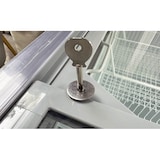 thumbnail of Congélateur vitré de supermarché 700 Litres - SC700