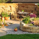 thumbnail of Relaxdays Standbrunnen Antik, mit Wasserhahn & Becken, HBT 72 x 26 x 31 cm, Wasserzapfsäule Garten, Terrasse, dunkelgrün
