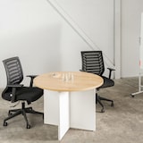 thumbnail of Rocada silla respaldo malla y asiento azul