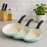 thumbnail of BERGNER - Set aus 3 Pfannen Ø16/Ø20/Ø24 cm gepresstes Aluminium Himmelblau Entsafter NATURALLY 40 W, 1,2 L