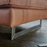 thumbnail of Sofá de 2 plazas KAWOLA VILNIUS de piel sintética con revestimiento de piel coñac