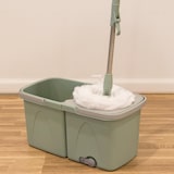 thumbnail of Conjunto de Balde com Esfregona Rotativa KIREI